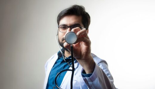 【実体験】人間ドックでようやく見つかったピロリ菌と病院選びのポイント